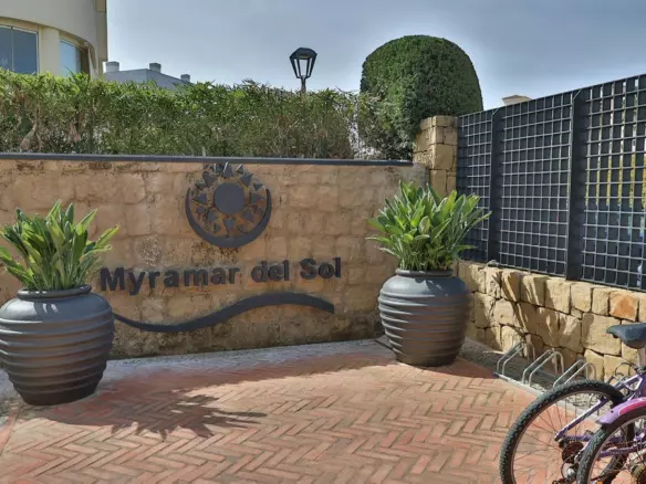 2-bedroom Apartment In Mijas, Spain (142 M²)