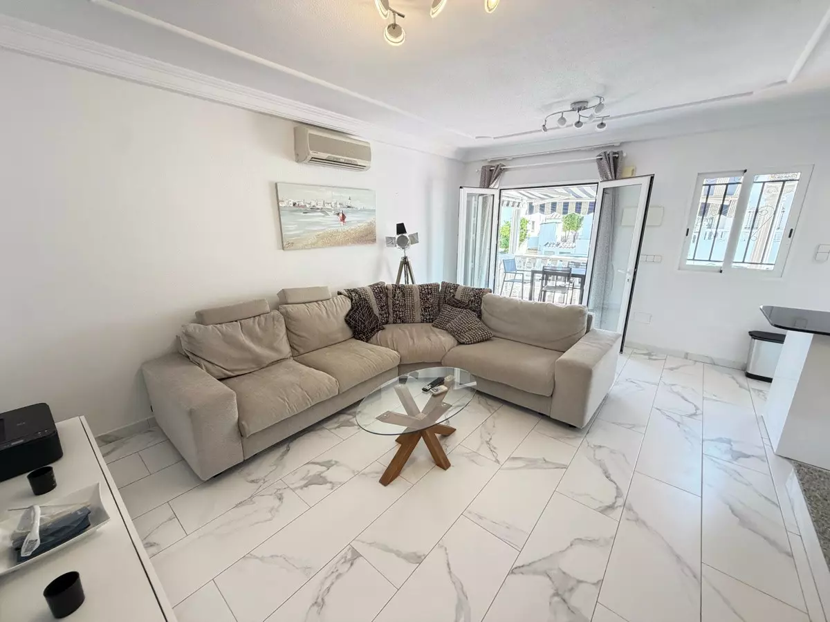 5-bedroom Villa In Orihuela, Spain (150 M²)