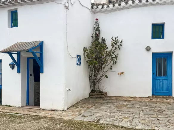 3-bedroom Town House In Villanueva Del Rosario, Spain (150 M²)