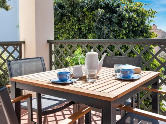 2-bedroom Apartment In Marbella, Spain (75 M²)