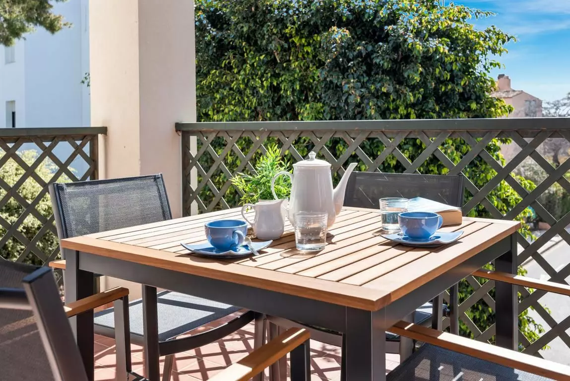 2-bedroom Apartment In Marbella, Spain (75 M²)