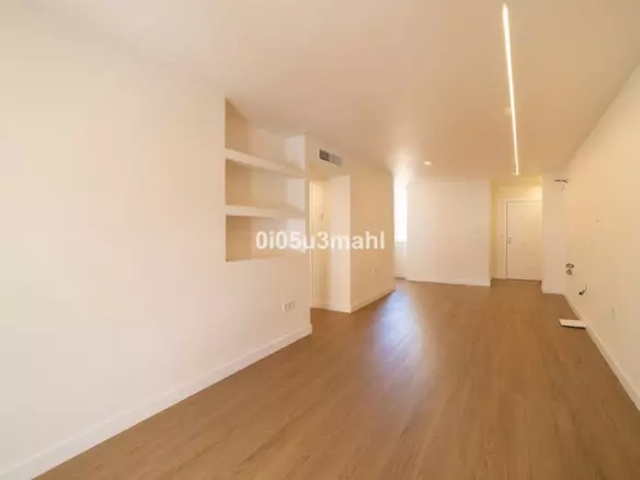 2-bedroom Apartment In Málaga, Spain (79 M²)