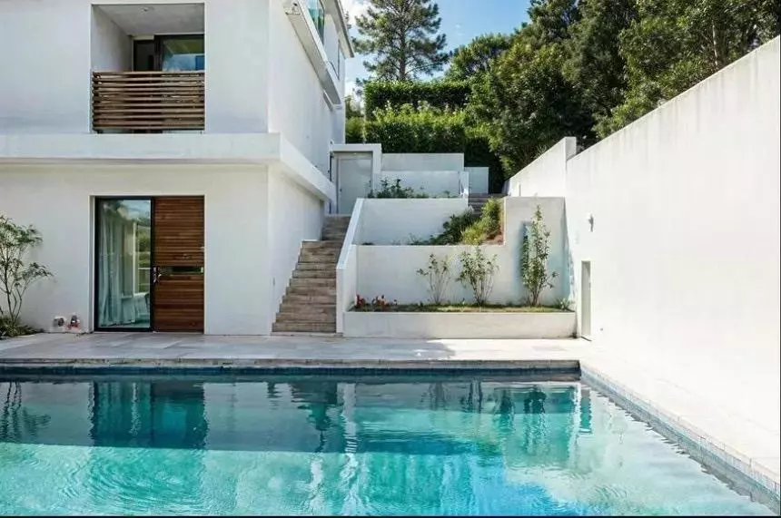 5-bedroom Villa In Málaga, Spain (403 M²)