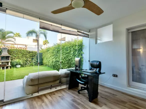 2-bedroom Apartment In Estepona, Spain (97 M²)