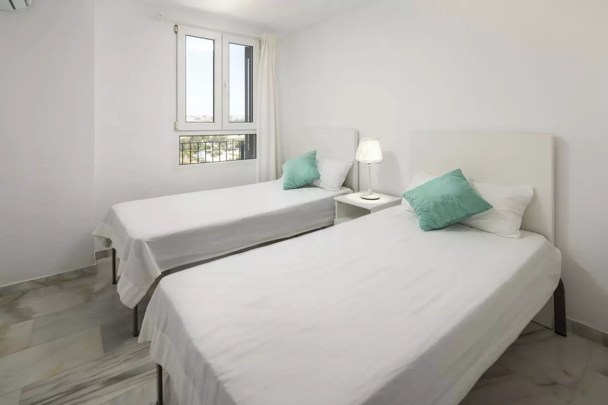 2-bedroom Apartment In Benalmádena, Spain (86 M²)