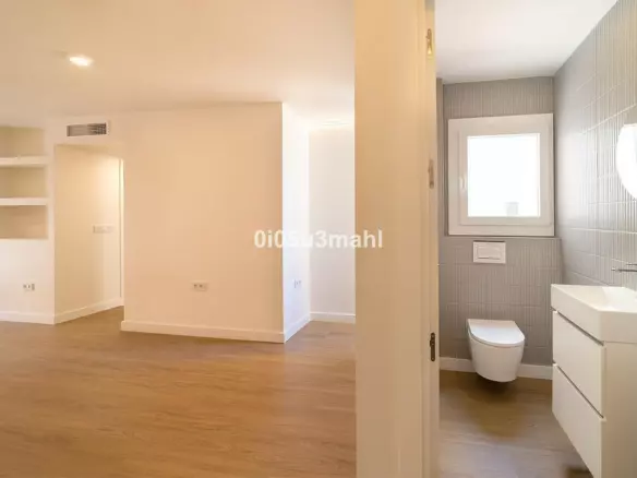 2-bedroom Apartment In Málaga, Spain (79 M²)