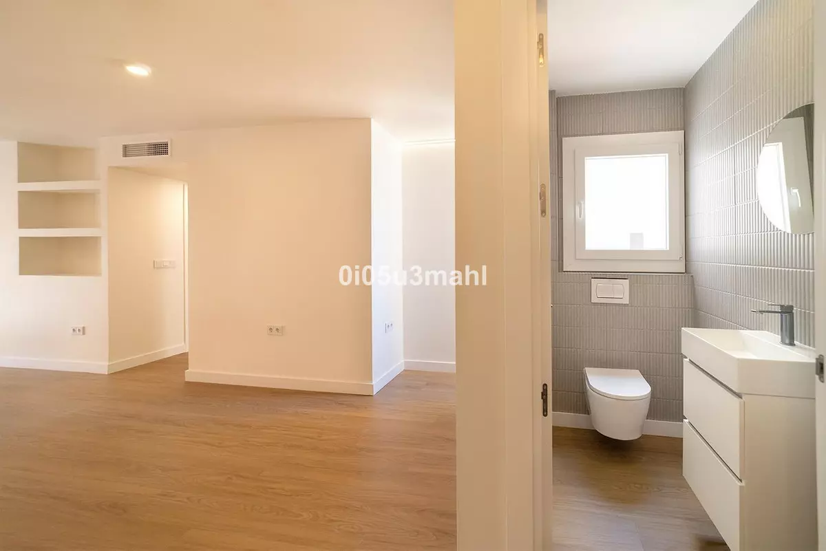 2-bedroom Apartment In Málaga, Spain (79 M²)