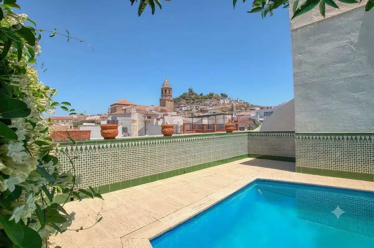 12-bedroom Town House In Vélez – Málaga, Spain (347 M²)