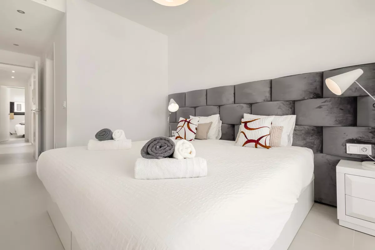 2-bedroom Apartment In Estepona, Spain (92 M²)