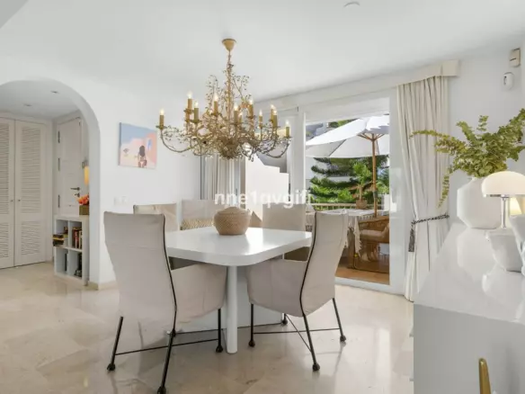 2-bedroom Apartment In Marbella, Spain (135 M²)