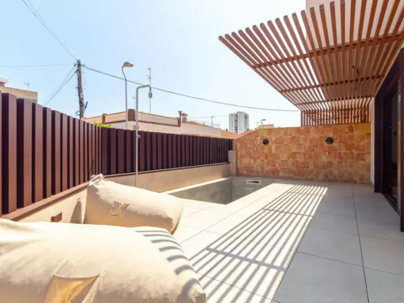 3-bedroom Villa In San Pedro Del Pinatar, Spain (145 M²)