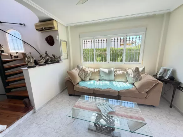 4-bedroom Villa In Orihuela, Spain (109 M²)