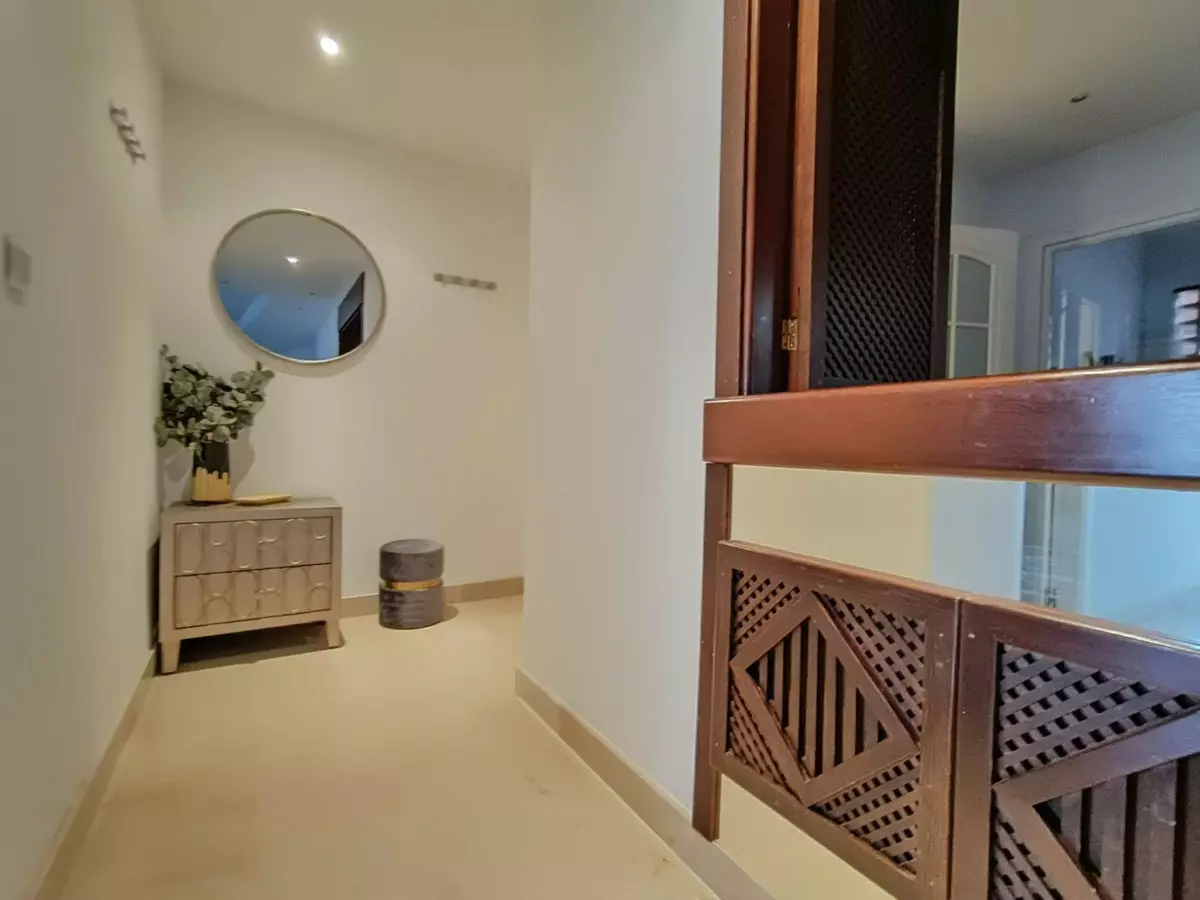 3-bedroom Apartment In Marbella, Spain (155 M²)