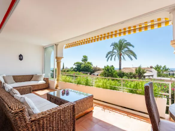 2-bedroom Town House In Estepona, Spain (135 M²)