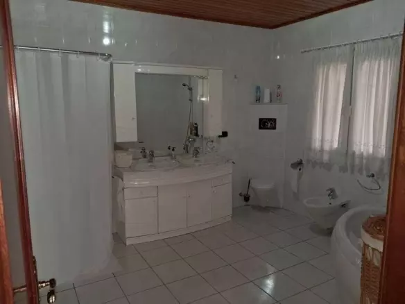 5-bedroom Apartment In Alhaurín De La Torre, Spain (399 M²)