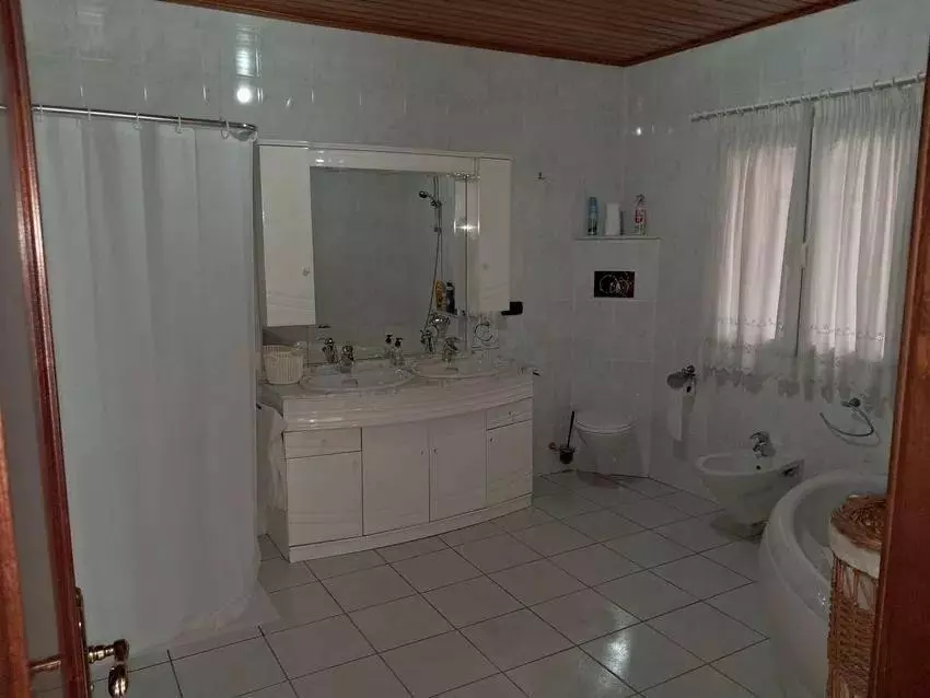 5-bedroom Apartment In Alhaurín De La Torre, Spain (399 M²)