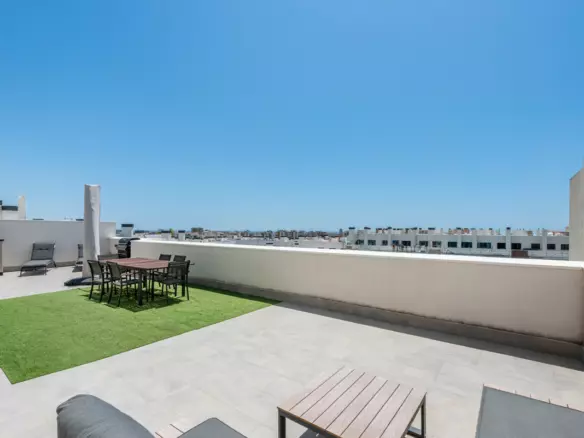 3-bedroom Apartment In Mijas, Spain (84 M²)
