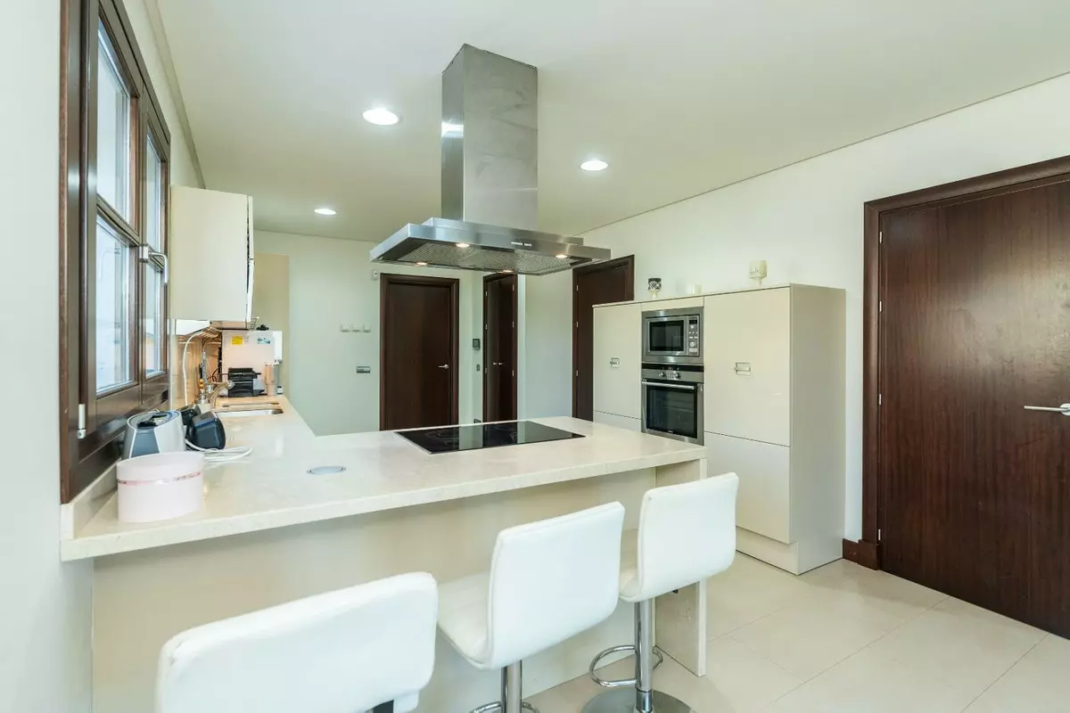 5-bedroom Villa In Benahavis, Spain (647 M²)