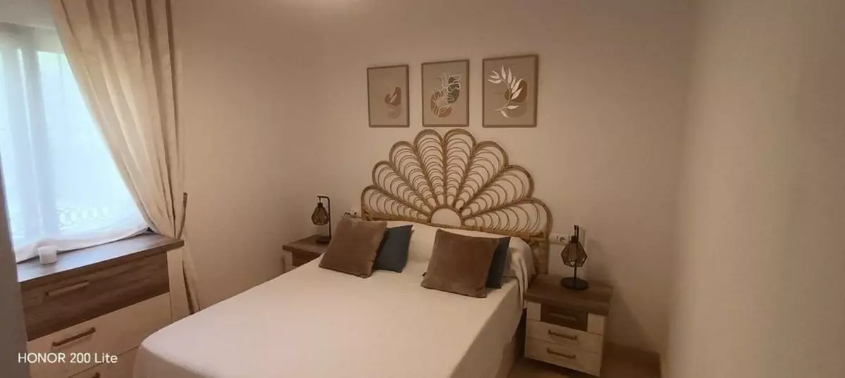 3-bedroom Apartment In Marbella, Spain (100 M²)