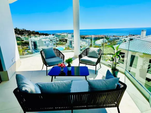 3-bedroom Apartment In Fuengirola, Spain (119 M²)