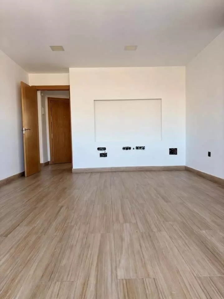 3-bedroom Apartment In Málaga, Spain (90 M²)