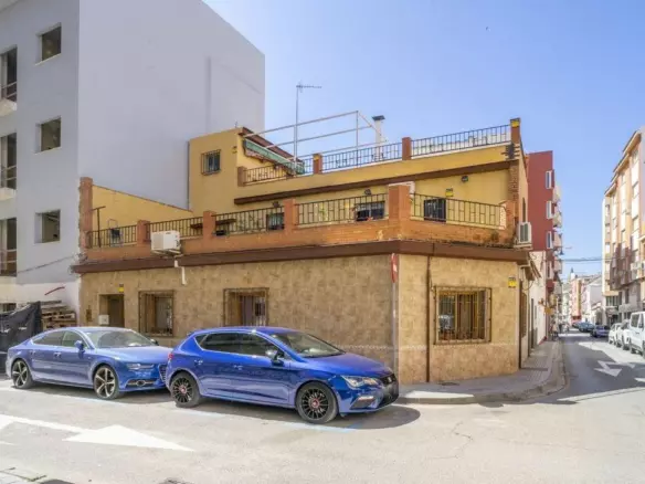 5-bedroom Apartment In Málaga, Spain (195 M²)