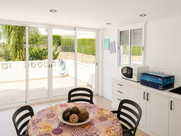 5-bedroom Villa In Marbella, Spain (378 M²)