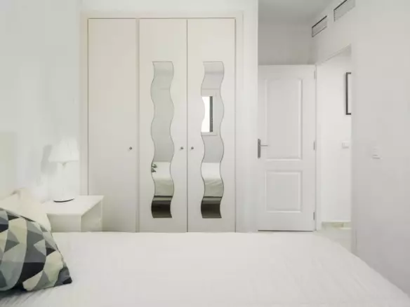 2-bedroom Apartment In Benalmádena, Spain (86 M²)