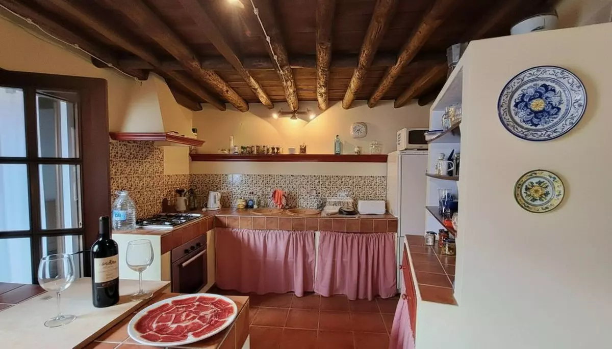 4-bedroom Town House In Montejaque, Spain (243 M²)
