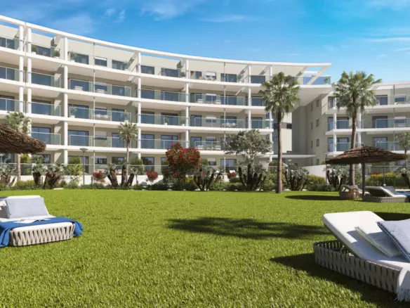2-bedroom Apartment In Manilva, Spain (109 M²)