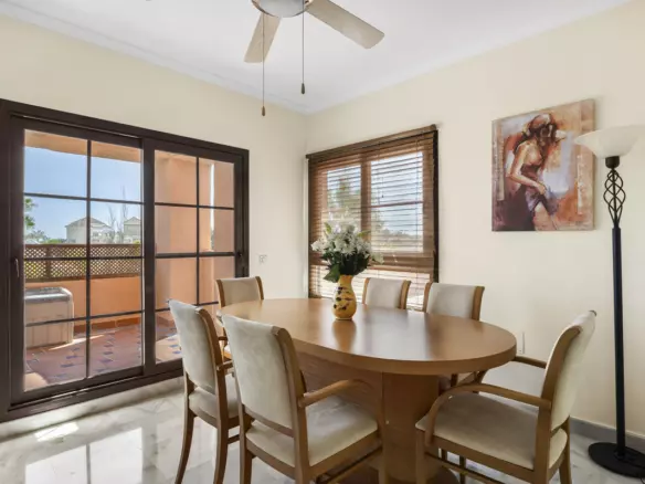 5-bedroom Apartment In Estepona, Spain (205 M²)