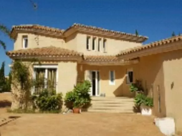 4-bedroom Villa In Torremolinos, Spain (309 M²)