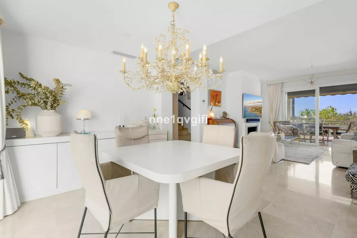 2-bedroom Apartment In Marbella, Spain (135 M²)