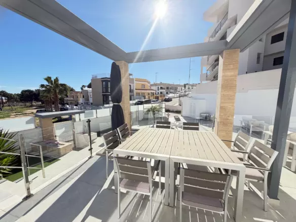 4-bedroom Villa In Orihuela, Spain (148 M²)