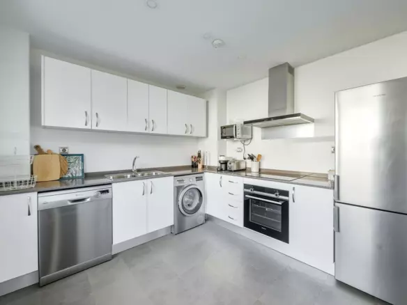 2-bedroom Apartment In Casares, Spain (110 M²)