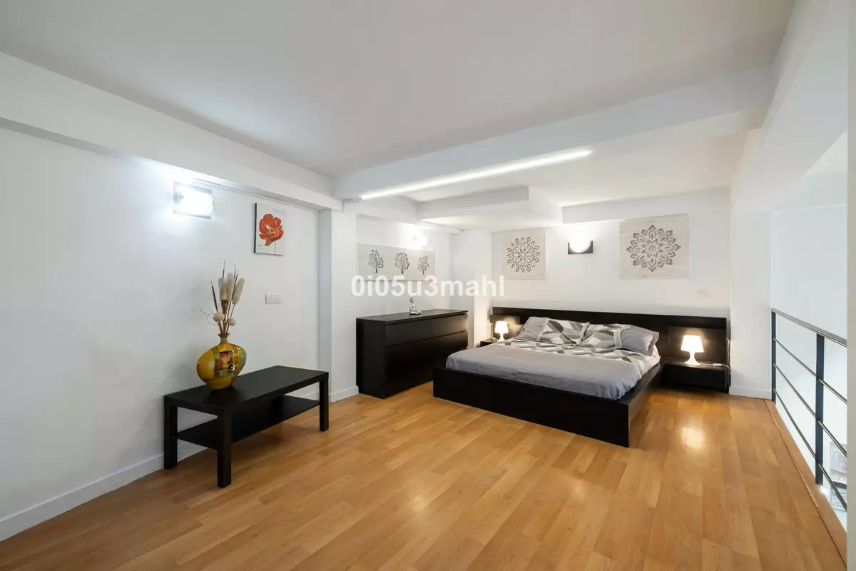 2-bedroom Apartment In Málaga, Spain (80 M²)