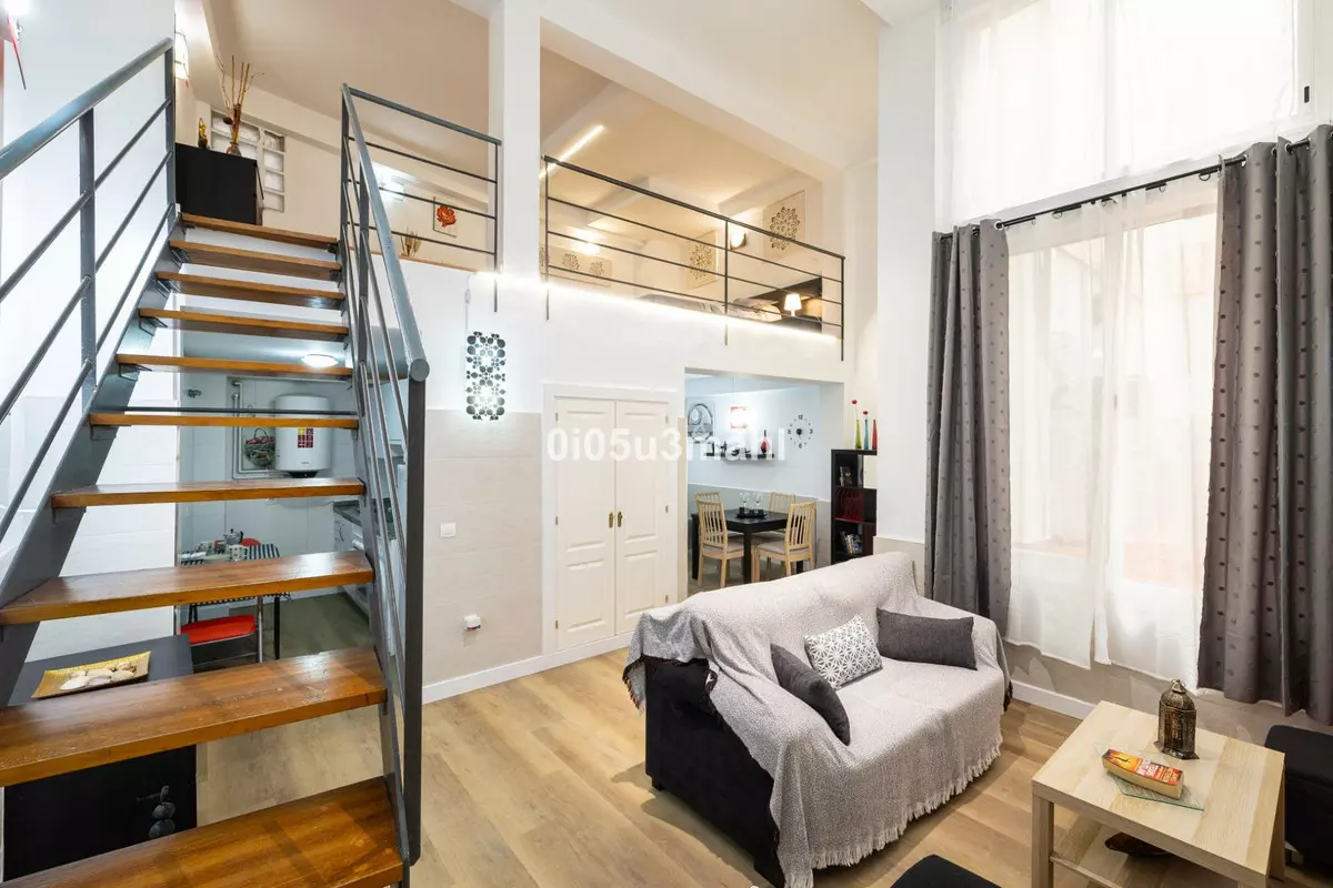2-bedroom Apartment In Málaga, Spain (80 M²)