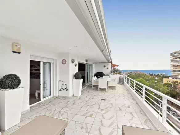 3-bedroom Apartment In Benalmádena, Spain (134 M²)
