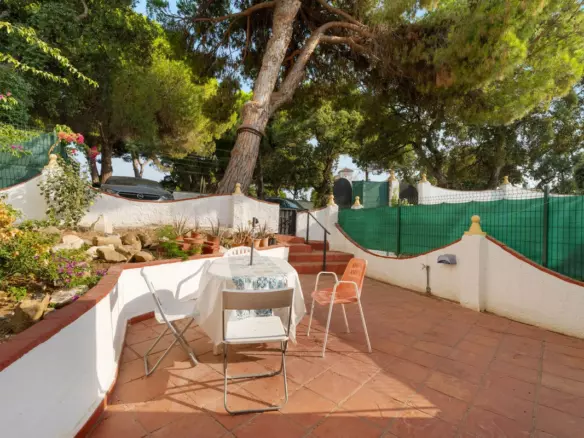 2-bedroom Town House In Marbella, Spain (95 M²)