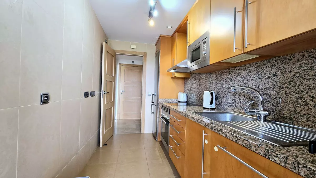 2-bedroom Apartment In Manilva, Spain (100 M²)