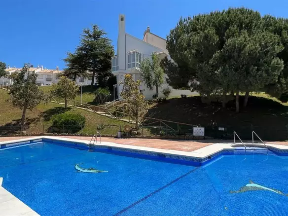 4-bedroom Villa In Mijas, Spain (209 M²)
