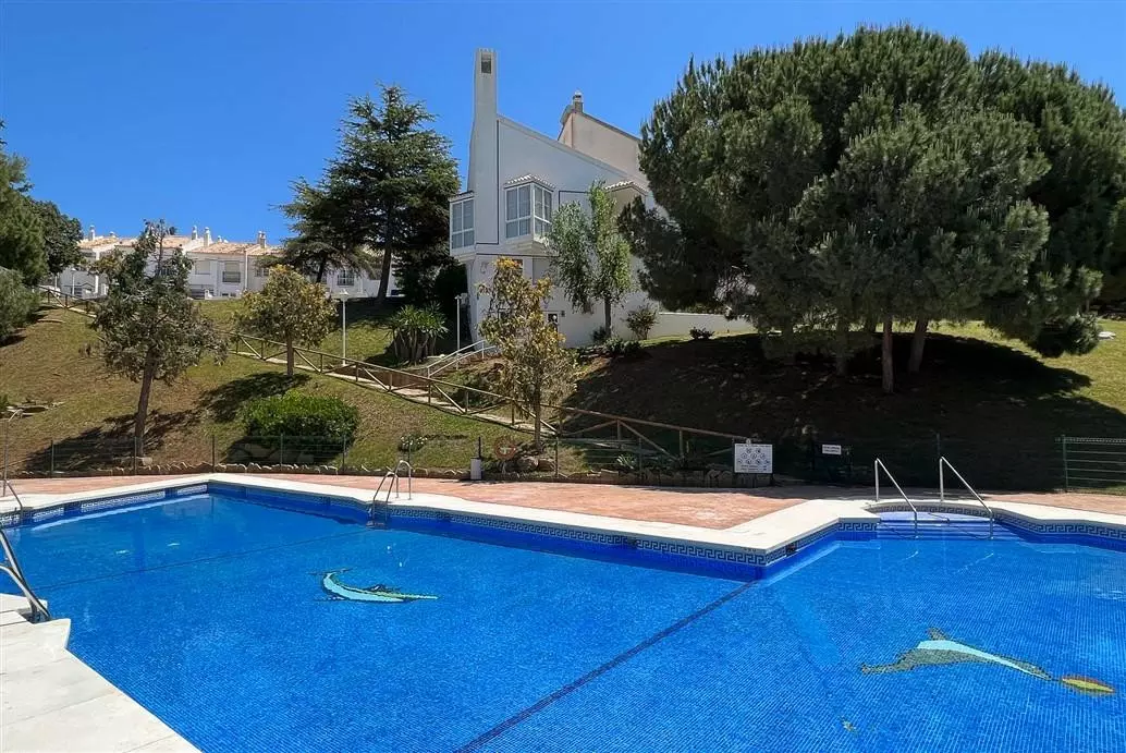 4-bedroom Villa In Mijas, Spain (209 M²)