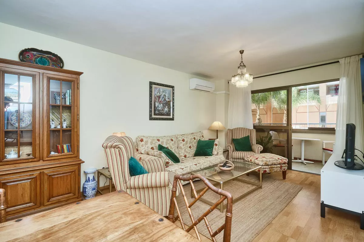 3-bedroom Apartment In Fuengirola, Spain (113 M²)