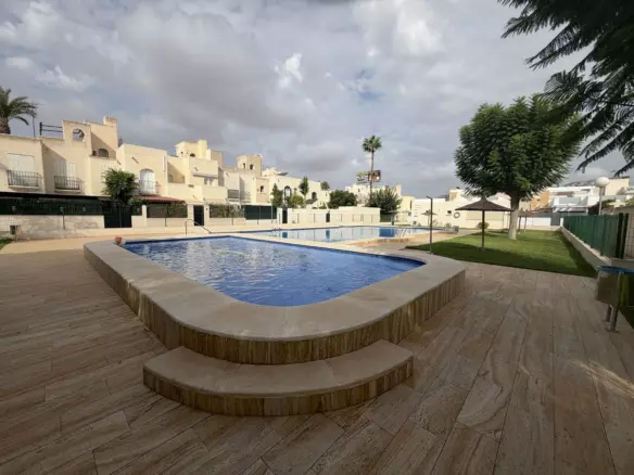 2-bedroom Villa In Torrevieja, Spain (50 M²)