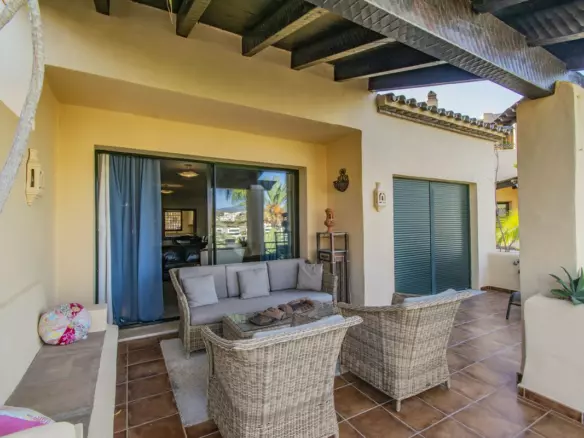 2-bedroom Apartment In Estepona, Spain (91 M²)