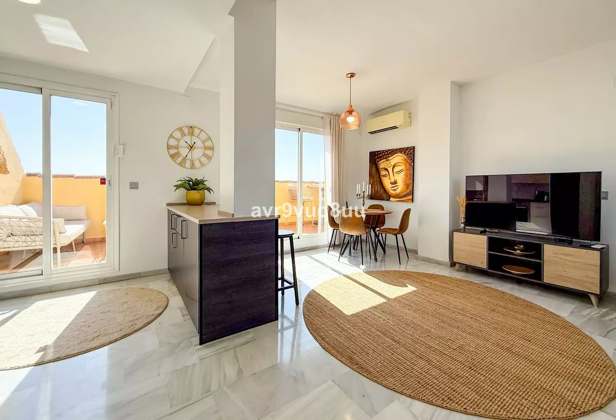 2-bedroom Apartment In Fuengirola, Spain (85 M²)