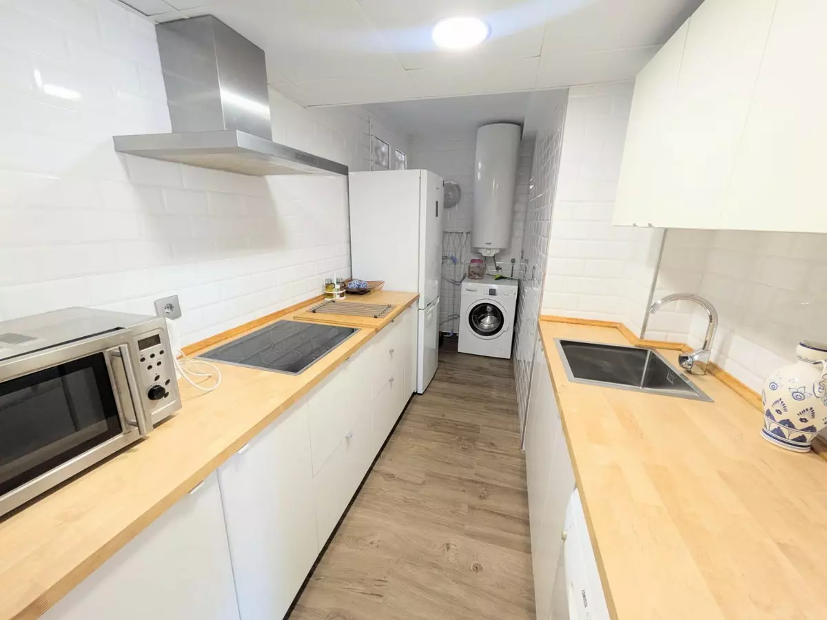 2-bedroom Apartment In Benalmádena, Spain (94 M²)