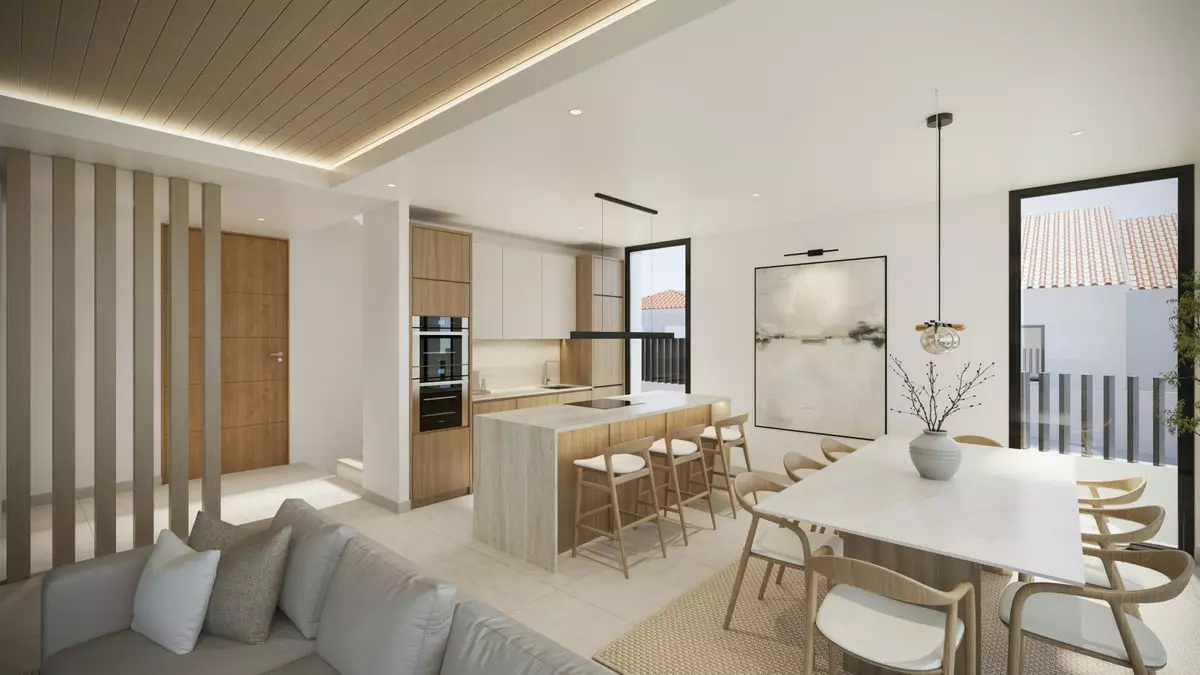 4-bedroom Villa In Marbella, Spain (380 M²)