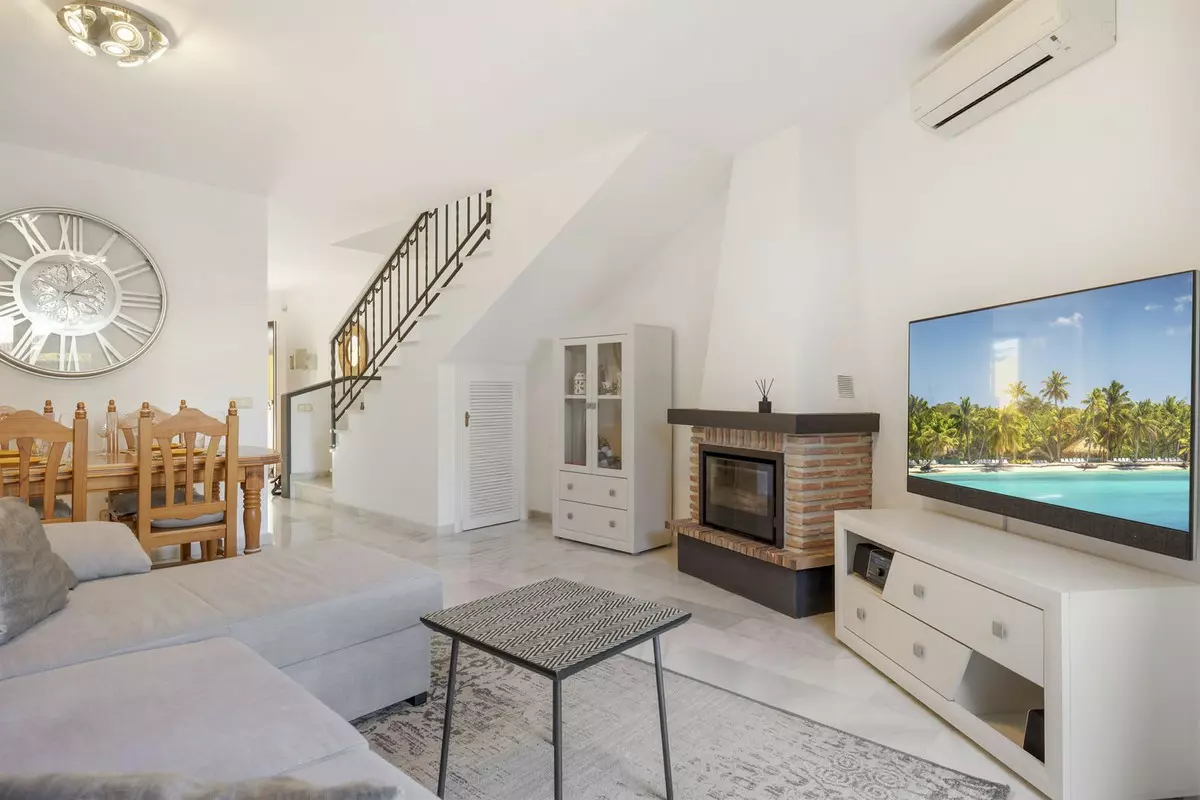 2-bedroom Town House In Estepona, Spain (107 M²)