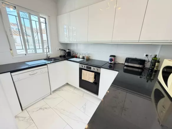 5-bedroom Villa In Orihuela, Spain (150 M²)